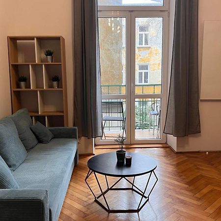 St Gertruda Apartment Free Parking Citybeat#2 Krakow Bagian luar foto